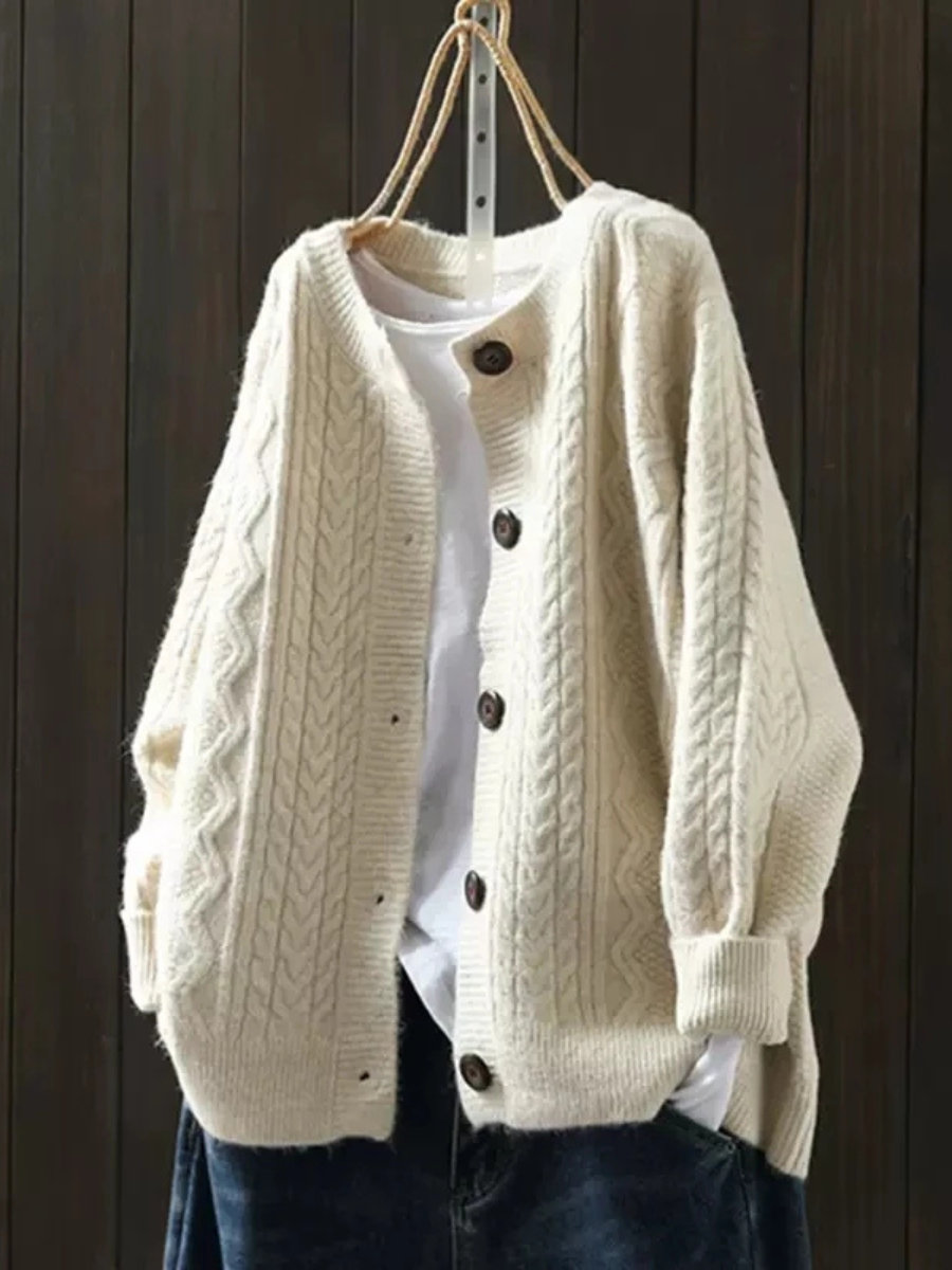 Laura | Elegant Cable Cardigan